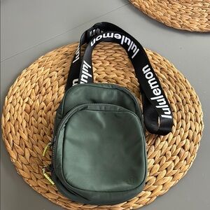 Lululemon Athletica Green Belt Bag Compact and Versatile